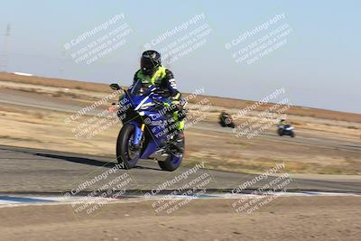 media/Nov-25-2023-TrackDaz (Sat) [[54fee2da70]]/Group C/Wheelie Bump (1240pm)/